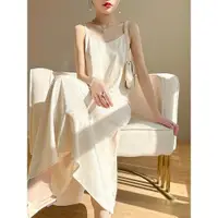 在飛比找ETMall東森購物網優惠-2023夏季新款真絲醋酸緞面圓領玫瑰白色連衣裙內搭吊帶裙女長