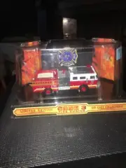 1997 Code 3 CITY OF LOUISVILLE, KY SEAGRAVE PUMPER FIRE TRUCK #02455 - 1/64