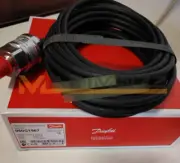1PCS New Danfoss AKS33 060G1967 pressure transmitter