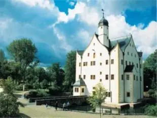 卡拉菲巴赫城堡酒店