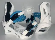 WOMEN'S ALTITUDE RIDER SNOWBOARD BINDINGS 4X4 BURTON 3D & EST WHITE/LT BLUE S/M