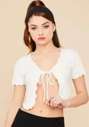 Total Flirt Tie Front Crop Tee