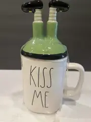 New Rae Dunn St. Patrick’s Day Kiss Me Mug With Legs Topper 9” Tall Hard To Find