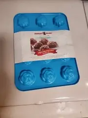 NEW Petite Four Baking Pan by Nordic Ware Made in USA