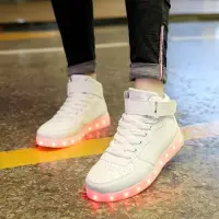 在飛比找蝦皮商城精選優惠-免運# 發光鞋 鬼步鞋 亮燈鞋 LED夜光鞋USB充電熒光鞋