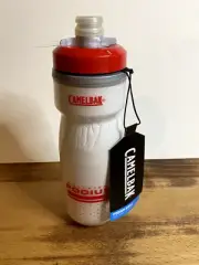 NEW* CamelBak Insulated Podium Chill Bike Water Bottle 21 oz, Fiery Red & White