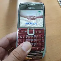 在飛比找蝦皮購物優惠-出清經典收藏  Nokia  E71  紅色  陸版  32