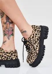 [dELiA*s by Dolls Kill] Fierce Witch Wannabe Oxford Shoes
