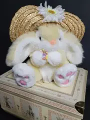 12" Fiesta Plush Easter Bunny Rabbit Straw Hat Bunny With Daisy New In Gift Box