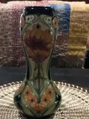 MOORCROFT POTTERY 2006 "PROFESSOR HOPE" VASE 92/11 Signed NIB (B)