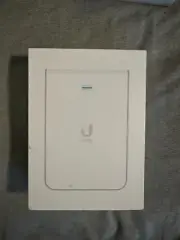 U6-IW in-Wall Dual-Band Wi-Fi Access Point & 4-Port PoE Compliant Gigabit Switch