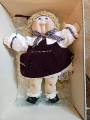 1985 Vintage DELLA FRANCES Porcelain Cabbage Patch Kids Doll Mint