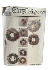 UNCUT FF Sewing Pattern Simplicity 8412 Craft Wreaths Gifts Vintage
