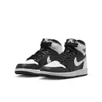 NIKE AIR JORDAN 1 RETRO HIGH OG GS 中大童籃球鞋-黑-FD1437010 US4 黑色