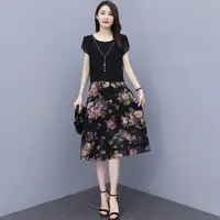 在飛比找momo購物網優惠-【Jisen】層次感假兩件鬆緊腰洋裝(XL-4L)