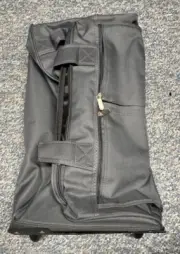Red Oak Canada Dark Grey Rolling Duffle Bag - Tags On - Unused