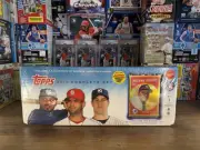 2010 Topps Factory Sealed Set: RC Variation Pack + Mantle Chrome Gold Refractor
