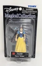 Disney Snow White and The Seven Dwarfs Tomy Magical Collection Figure 001