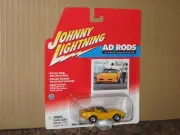 Johnny Lightning 1980 Chevy Corvette Yellow '80 Ad Rods