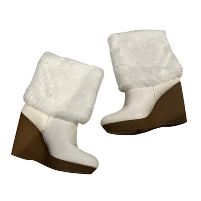 Jennifer Lopez 9.5 Winter Ankle Boots Faux Fur Lined Booties White Wedge Cozy