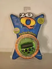 Radica 20Q Television Edition Electronic Handheld Game 20 Questions 2007 - GREEN