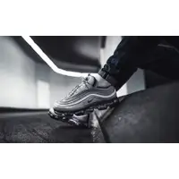 在飛比找蝦皮購物優惠-S.G Nike Air VaporMax 97 Silve