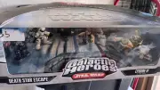 Hasbro Star Wars Galactic Heroes DEATH STAR ESCAPE cinema scene box w/Leia