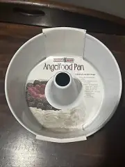 NEW Blue Nordic Ware 10 In. Angel Food Cake Pan 50922 Bundt Bakeware 12 Cup