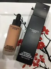MAC Studio Waterweight Foundation NW35 Extra Lrg 1.0 Oz / 30Ml SPF 30 NEW IN BOX