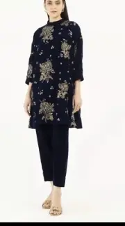 Pakistani designer Limelight Gold Collection 2 piece velvet dress in size M New