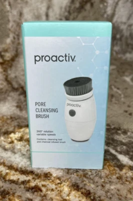 Proactiv pore cleansing brush 360 rotation variable speeds. FREE SHIPPING.