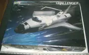 Vintage 1982 Revell CHALLENGER NASA SPACE SHUTTLE Orbiter Model 4734 1/72 NEW