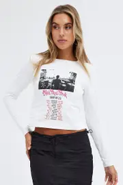 White Top Long Sleeve Crew Neck Semi-Crop Tour Graphic - Size XS, Women's Graphic Tee