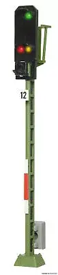 Viessmann 4012 Ho Scale Railway Stop Signal with Three Lights DB