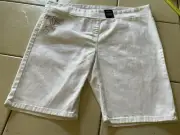 Millers Woman Womens Shorts White Comfort Shorts Floral Size 22 - New with Tags