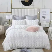 Fabric Fantastic Ruffles Textured Jacquard Queen Size White Quilt/doona/duvet Cover Set