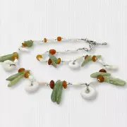 White Jade Round Beaded Necklace Polished Glass Green Pieces And Agate Beads