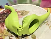 Tupperware Lemon & Lime Squeezer Press GREEN New