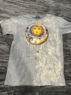 Sun and Moon Graphic T-Shirt - Blue Size L