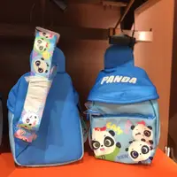 在飛比找蝦皮購物優惠-廣州長隆野生動物園飛鳥樂園紀念品可愛熊貓胸包男孩小包包出遊包