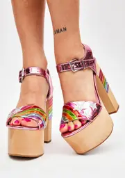 [Sugar Thrillz] Miles From Home Platform Sandals
