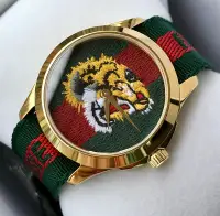 在飛比找Yahoo!奇摩拍賣優惠-GUCCI G-Timeless 老虎頭刺繡錶盤 紅色配綠色