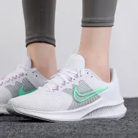 在飛比找蝦皮購物優惠-特價 Nike 耐吉 女鞋 夏季新款 必備跑鞋 網面透氣 休