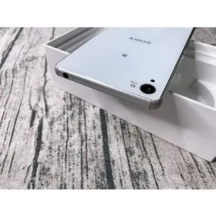 【二手】SONY XPERIA Z3 附配件 售後保固10天