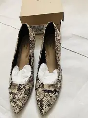 Clarks Collection Women Pointy Toe Pumps, Taupe Snake, Size 8.5 M
