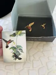 NEW Avon Smithsonian Institution Hummingbird Birthstone Pin Set, January/Garnet