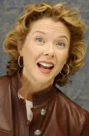 Annette Bening at Being Julia P/C, Annette Bening Jeremy Irons Ist- Old Photo 8