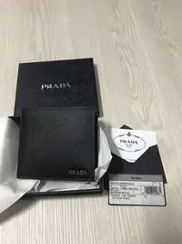 在飛比找旋轉拍賣優惠-Prada SAFFIANO BICOLO 男 皮夾