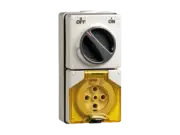 NEW CLIPSAL 56C532 5P 32A Switch Socket Outlets