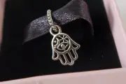 PANDORA 925 Protective Hamsa Hand Pendant Charm